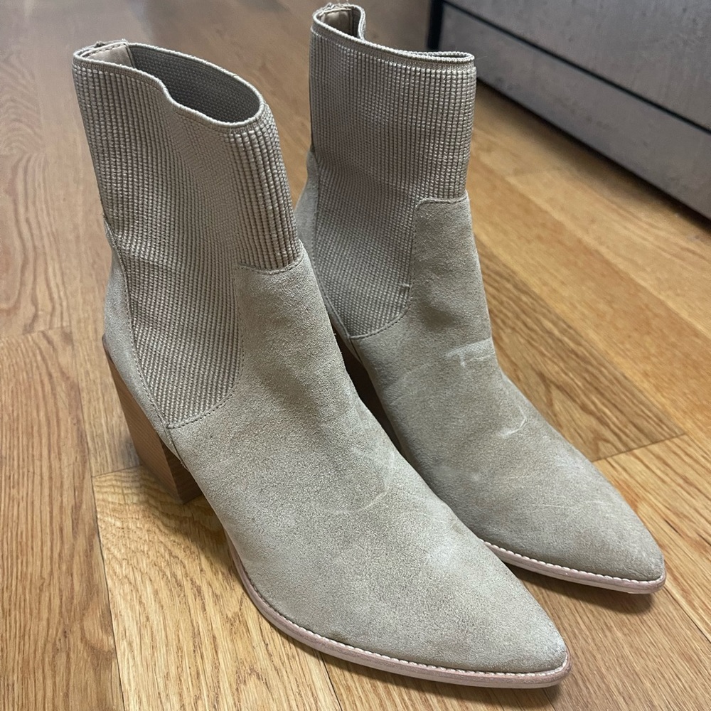 Steve Madden Arrange Bootie Tan Suede
